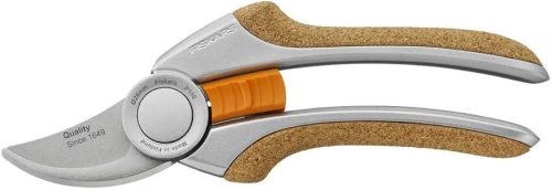 Fiskars Garden Pro P100 Quantum Pruner Bypass Professzionális Prémium Metszőolló (1001434  111970)