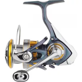   Daiwa Regal LT 2500D limitált szériás orsó 9cs (10116-255)