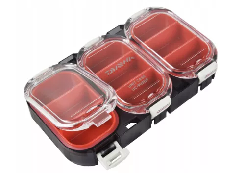 Daiwa Waterproof Sealed Unit Case Red Smoke vízálló doboz  9 rekesz 11x6.5x1.8cm (14413-905)
