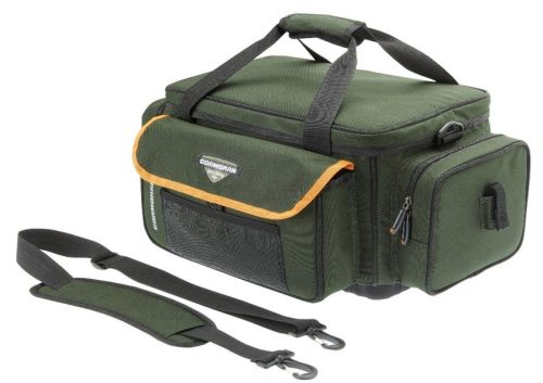 Cormoran Fishing Bag Modell 5003 pergető táska 52x31x26cm  (65-05003)