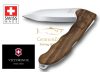 Victorinox Swiss Army Hunter Pro Wood zsebkés, svájci bicska (0.9411.63)