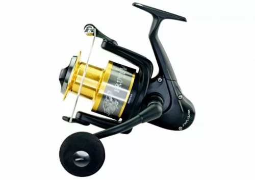 Tica Brute Wolf 8000 4BB 4,4:1 harcsázó orsó (BW8000RB)