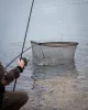 Merítő Fox Eos-X Landing Net - 6ft handle 42" 107cm 180cm 2r bojlis merítő (CLN068)