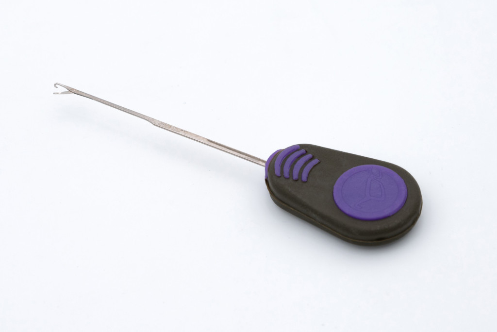 Image of Fűzőtű - Korda Fine Latch Needle Purple 7cm (KBNF)